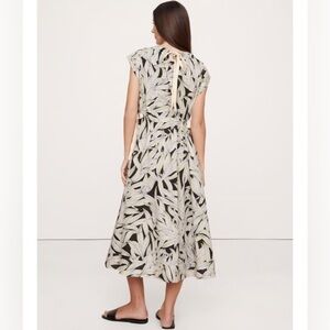 XXL Banana Republic Cotton Poplin Tie-Waist Dress NWT leaf print